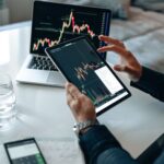 Tech stocks struggles
