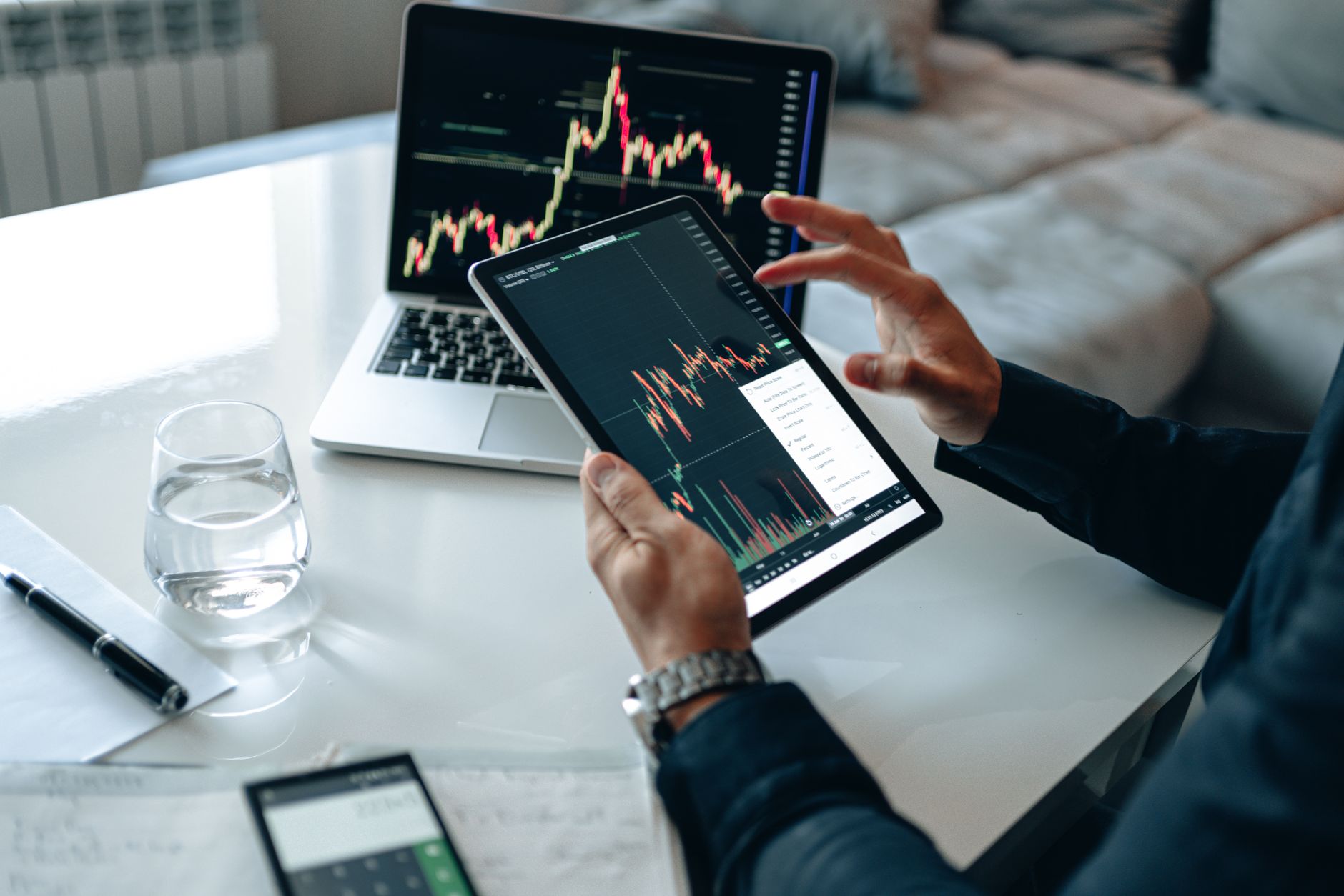 Tech stocks struggles: The Worst Impact on Investors